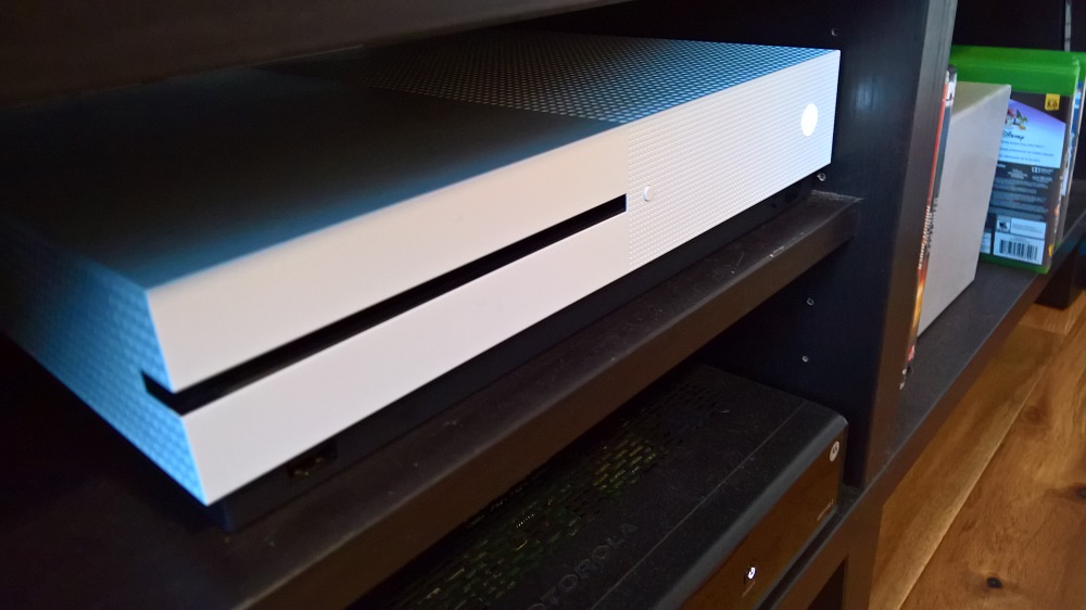 Xbox One S review (2)