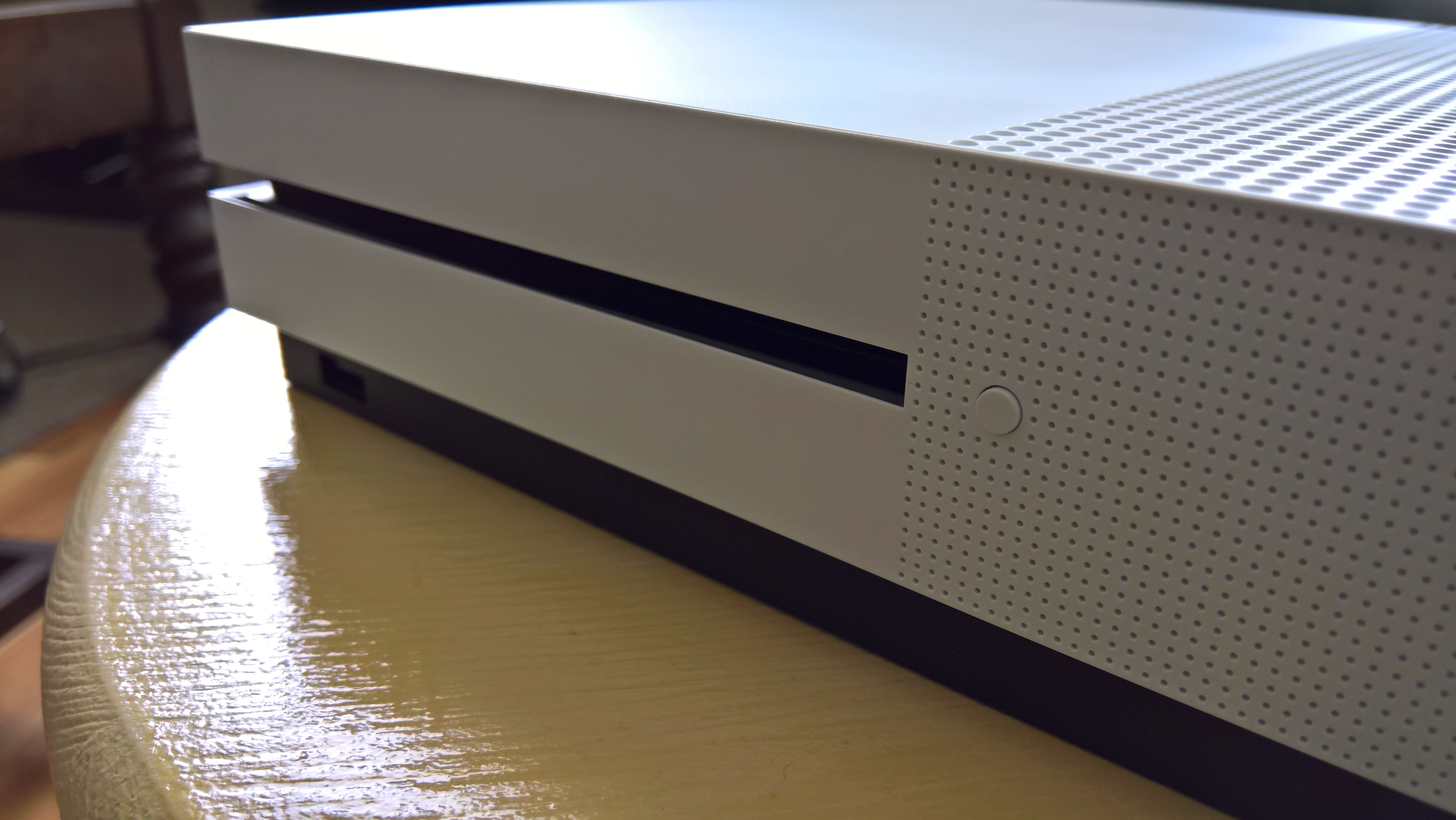 Xbox One S review (6)