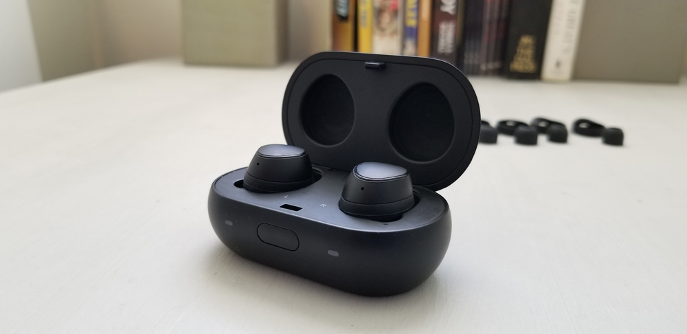 Samsung Gear IconX 2018 review