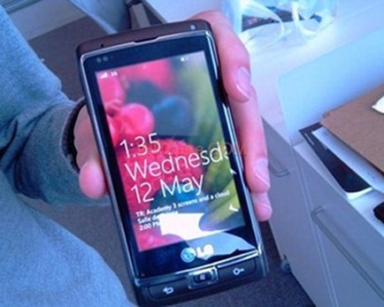 LG-Windows-Phone-7